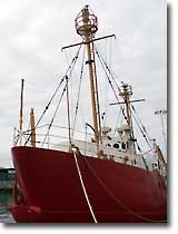 Lightship RELIEF � WLV 605