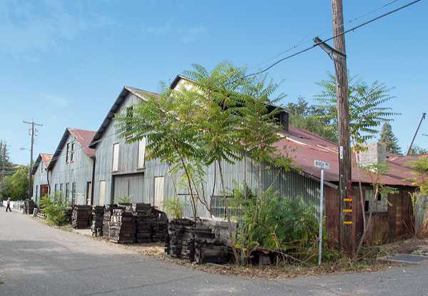 California Historical Landmark #1007: Knight Foundry