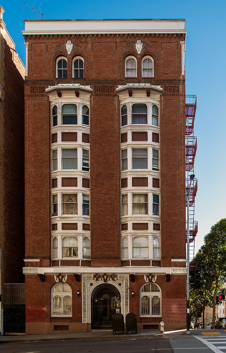 999 Bush Street on Lower Nob Hill was designed by Frederick H. Meyer and built in 1910.