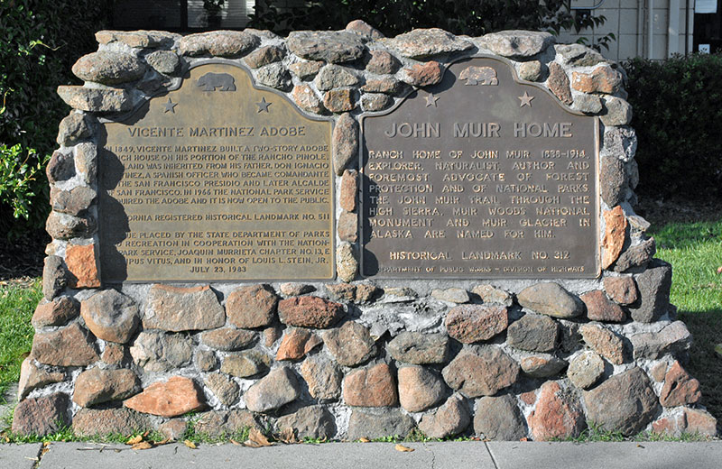 Commemorative Plaques for Vicente Mart&iacute;nez Adobe and John Muir House