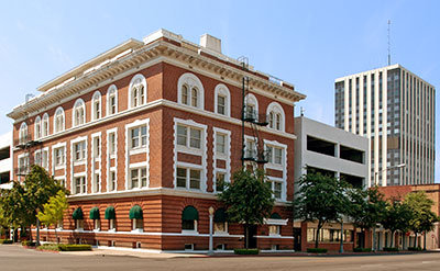 Maubridge Apartments in Fresno, California