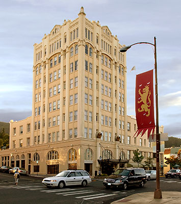 Lithia Springs Hotel in Ashland, Oregon