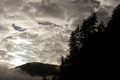 Dawn on the Rogue River