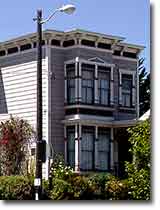 Axford House, San Francisco. Photograph copyright &copy; 2003 by Alvis E Hendley.