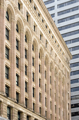San Francisco Landmark 76: Mills Building and Mills Tower