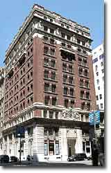 Royal Insurance Building, San Francisco. Photograph copyright &copy; 2002 by Alvis E Hendley.