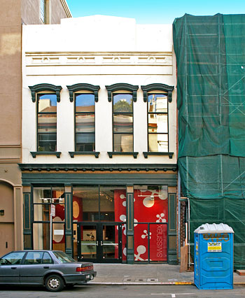 Golden Era Building In Jackson Square, San Francisco. Photograph copyright &copy; 2003 by Alvis E Hendley.