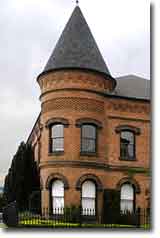 San Francisco Gas Light Company, San Francisco. Photograph copyright &copy; 2004 by Alvis E Hendley.