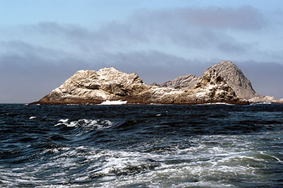Leaving the Farallones Federal Wildlife Refuge