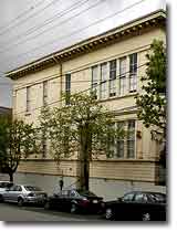 Irving Murray Scott School School, San Francisco. Photograph copyright &copy; 2004 by Alvis E Hendley.