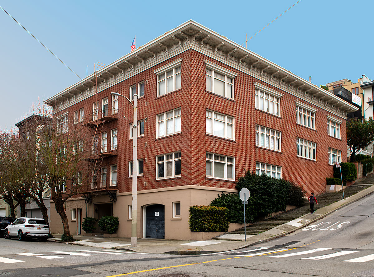 2195 Green Street in Pacific Heights was designed by Frederick H. Meyer and built in 1914.