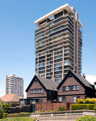David P. Marshall Houses on Russian Hill Crest