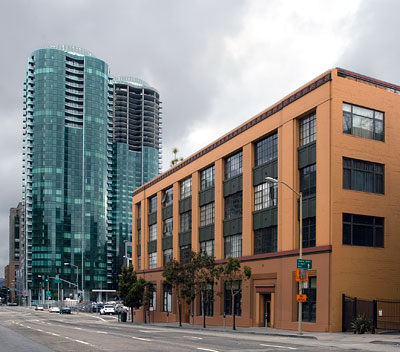 National Register #01000028: Coffin-Redington Building