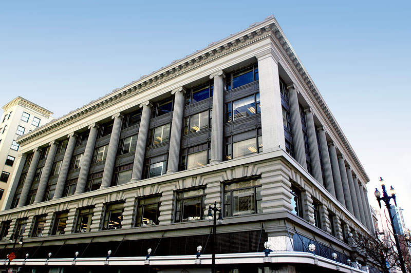 The Hale Brothers Department Store at 901 Market Street and 36 Fifth Street was designed by Reid & Reid and built in 1912.
