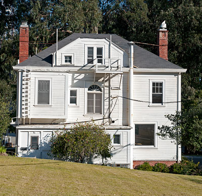 National Register #08000085: Naval Training Station Senior Officers' Quarters District
