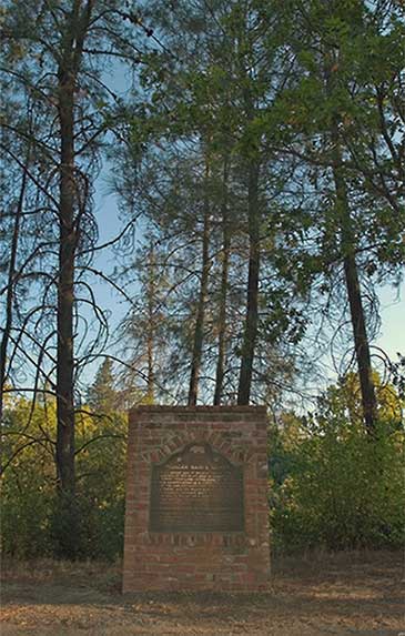 Pioneer Baby&rsquo;s Grave Near Shasta State Historic Park, California