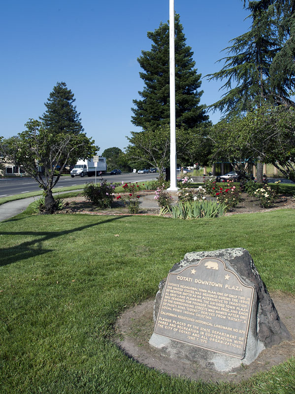 Cotati Downtown Plaza