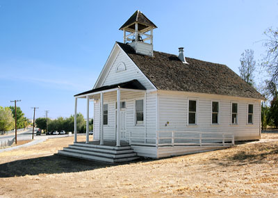Old La Grange Schoolhouse