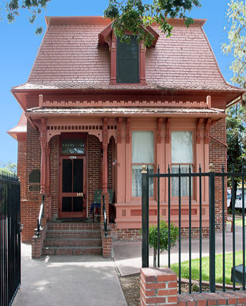 Zalud House in Porterville, California