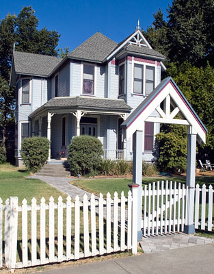 National Register #79000571: Joshua B. Tufts House in Davis, California